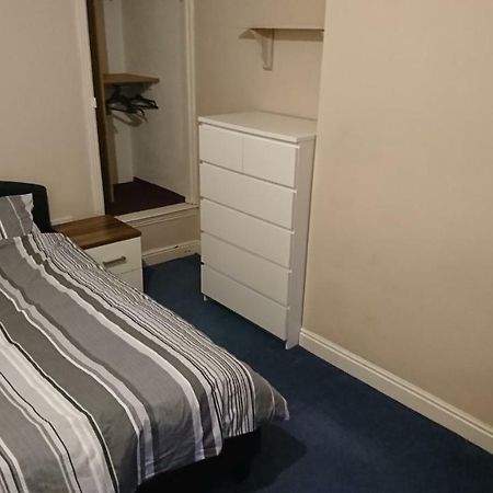 Johnson Road Near Erdington Station Apartment Birmingham Bagian luar foto
